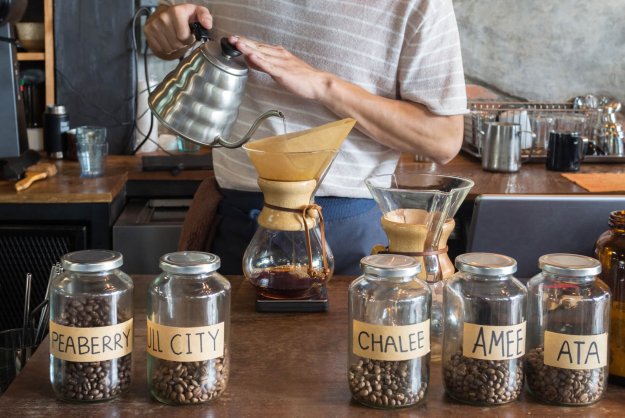 Coffee Academy: le tendenze e le tecniche per servire un espresso, cappuccino unico